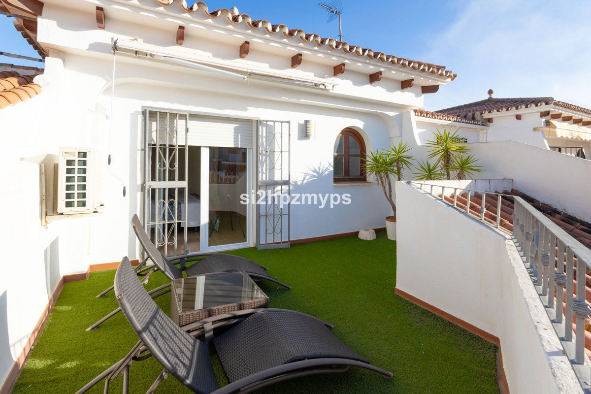 4 Bed Townhouse for sale in Torrox Costa Del Sol East, Málaga, Spain