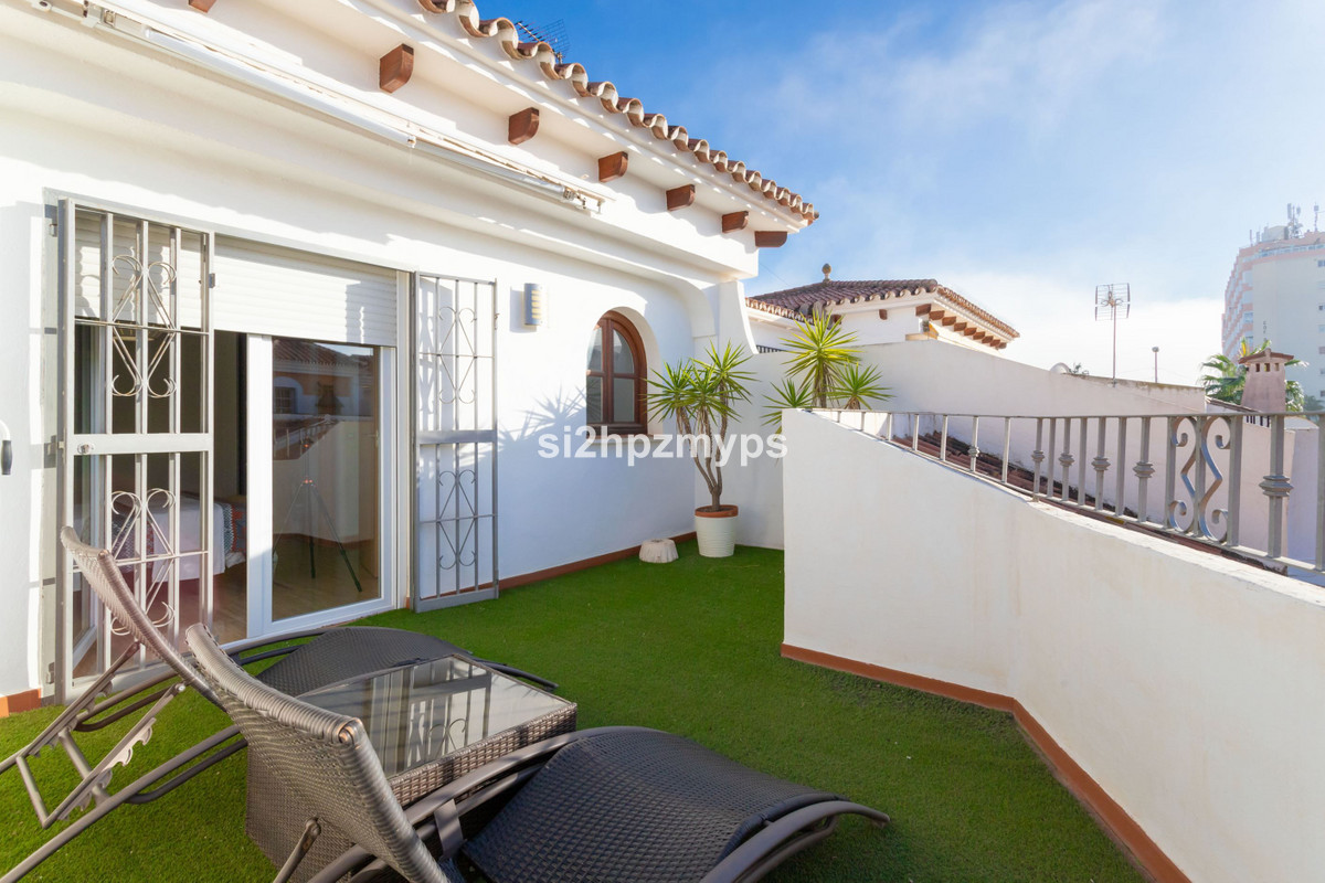 4 Bed Townhouse for sale in Torrox Costa Del Sol East, Málaga, Spain
