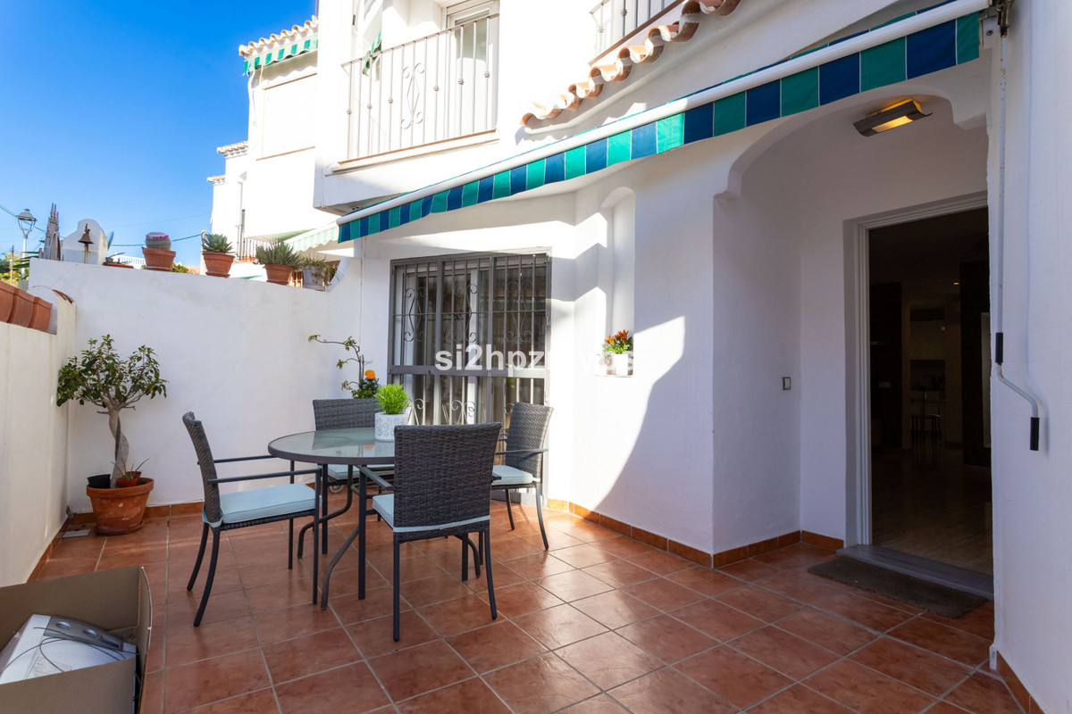4 Bed Townhouse for sale in Torrox Costa Del Sol East, Málaga, Spain