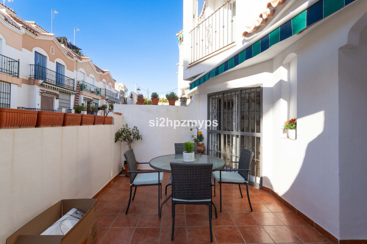4 Bed Townhouse for sale in Torrox Costa Del Sol East, Málaga, Spain