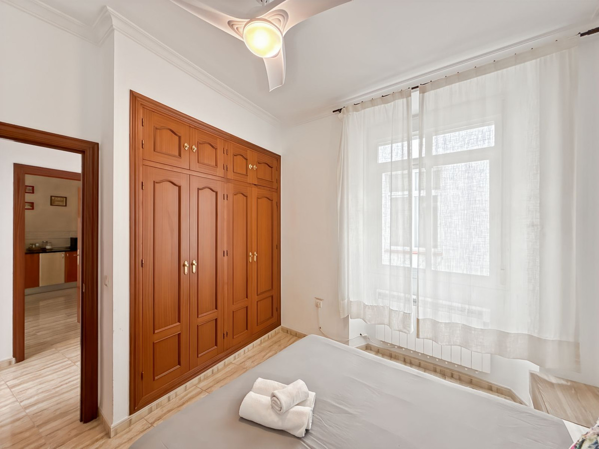 4 Bed Apartment for sale in Centro Histórico Málaga Ciudad, Málaga, Spain