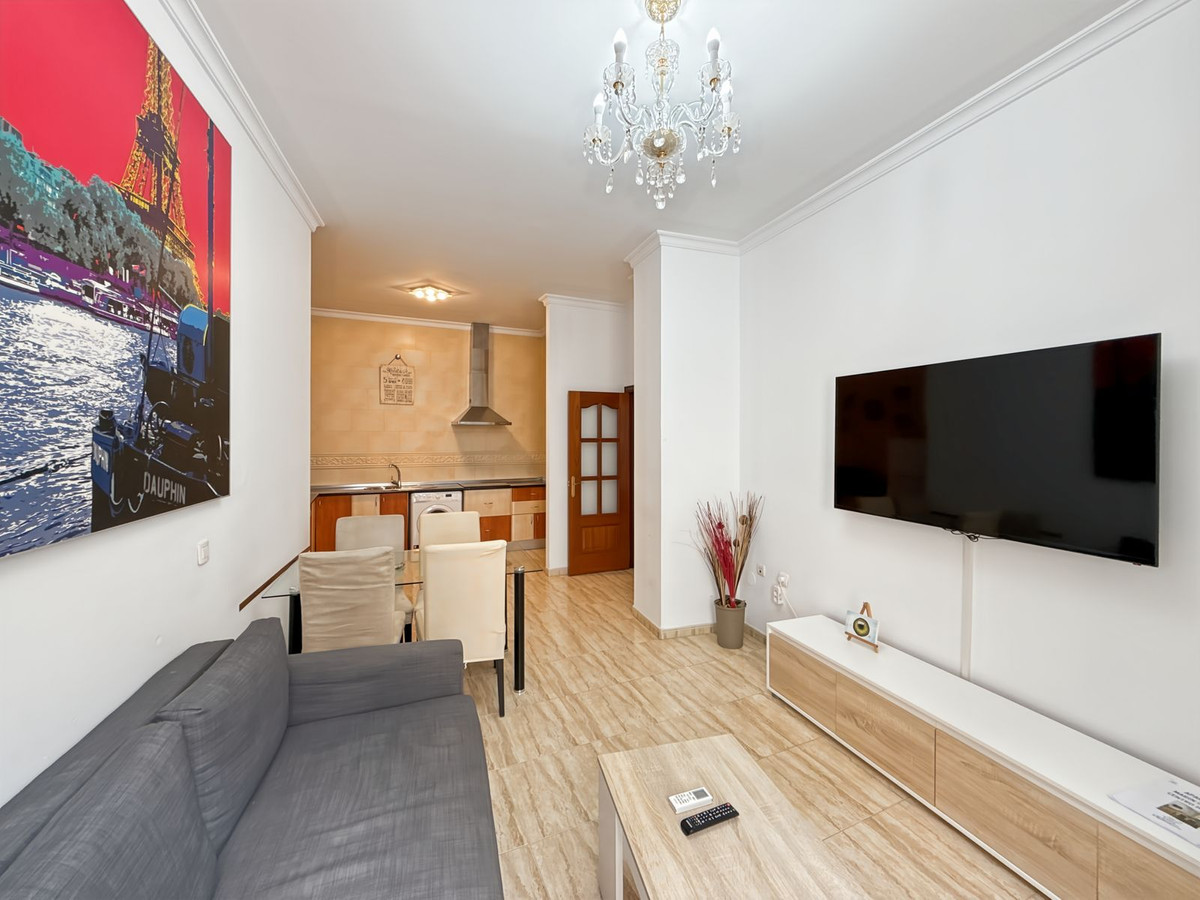 4 Bed Apartment for sale in Centro Histórico Málaga Ciudad, Málaga, Spain