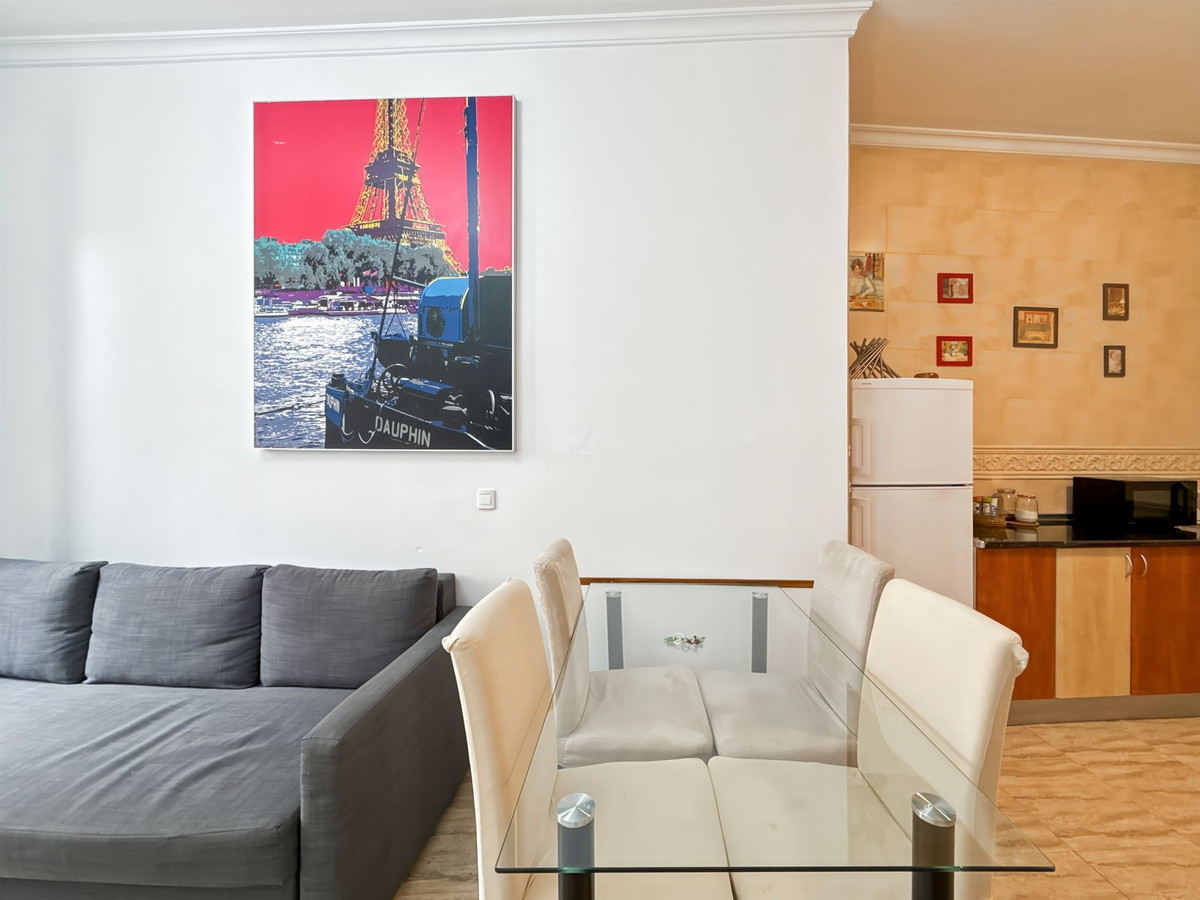 4 Bed Apartment for sale in Centro Histórico Málaga Ciudad, Málaga, Spain