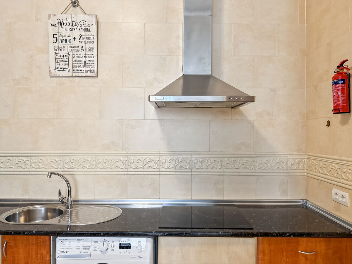 4 Bed Apartment for sale in Centro Histórico Málaga Ciudad, Málaga, Spain