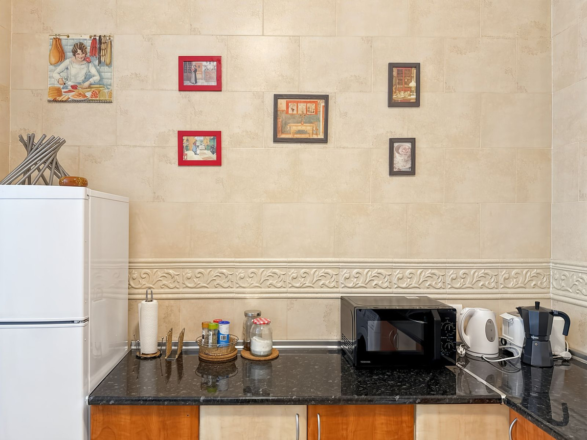 4 Bed Apartment for sale in Centro Histórico Málaga Ciudad, Málaga, Spain