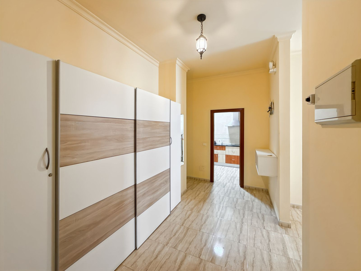 4 Bed Apartment for sale in Centro Histórico Málaga Ciudad, Málaga, Spain