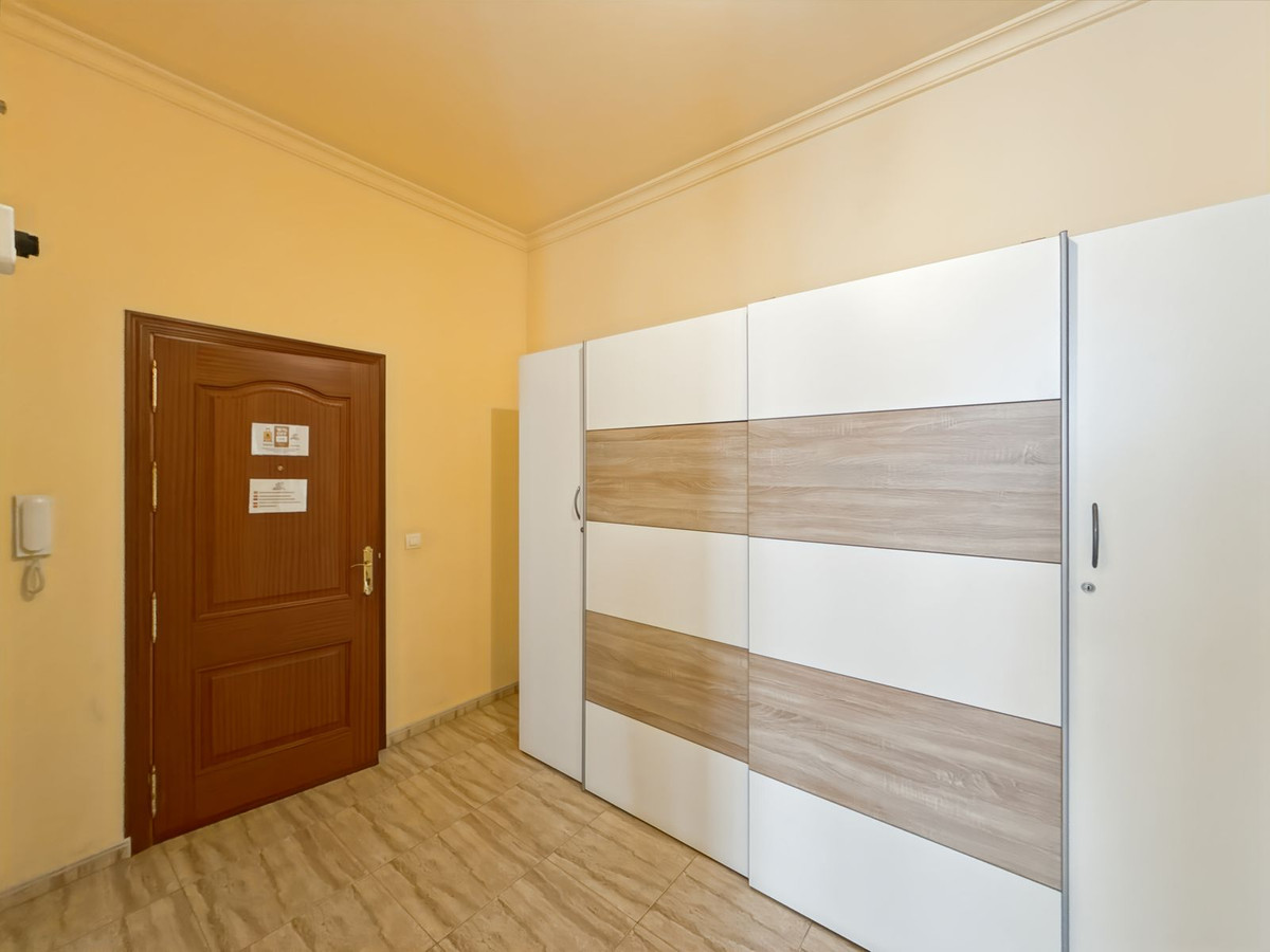 4 Bed Apartment for sale in Centro Histórico Málaga Ciudad, Málaga, Spain