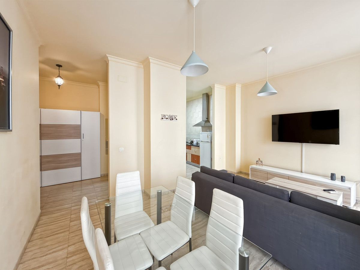 4 Bed Apartment for sale in Centro Histórico Málaga Ciudad, Málaga, Spain