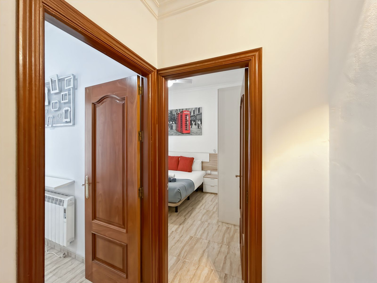 4 Bed Apartment for sale in Centro Histórico Málaga Ciudad, Málaga, Spain