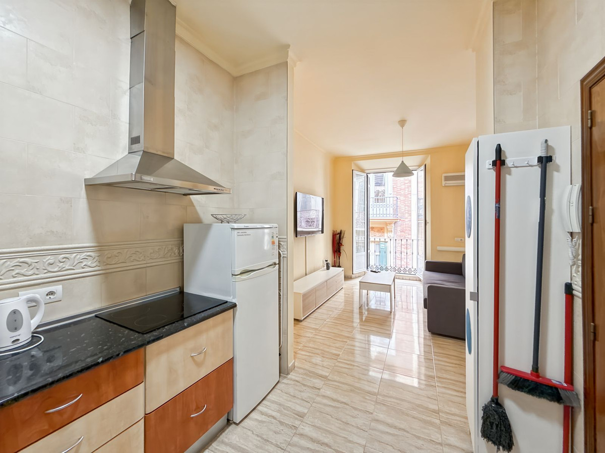 4 Bed Apartment for sale in Centro Histórico Málaga Ciudad, Málaga, Spain