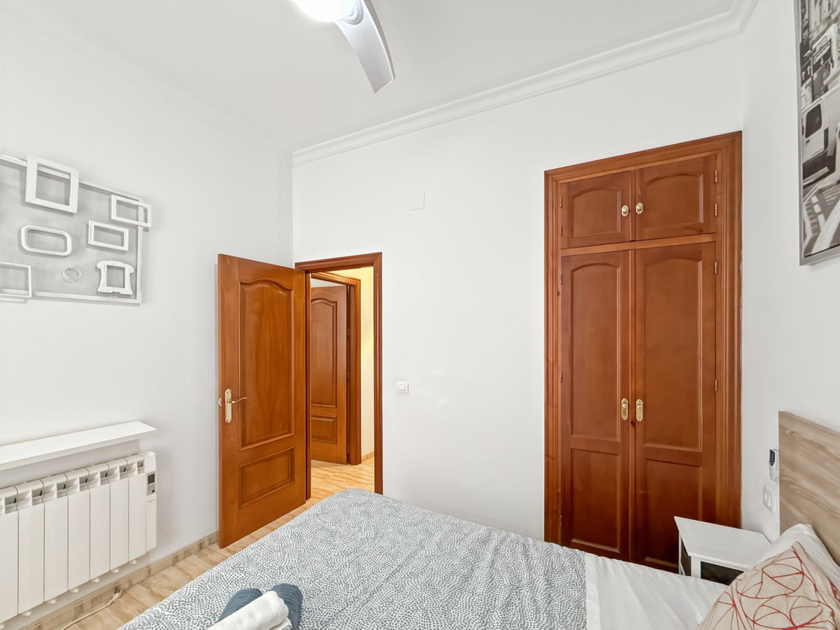 4 Bed Apartment for sale in Centro Histórico Málaga Ciudad, Málaga, Spain