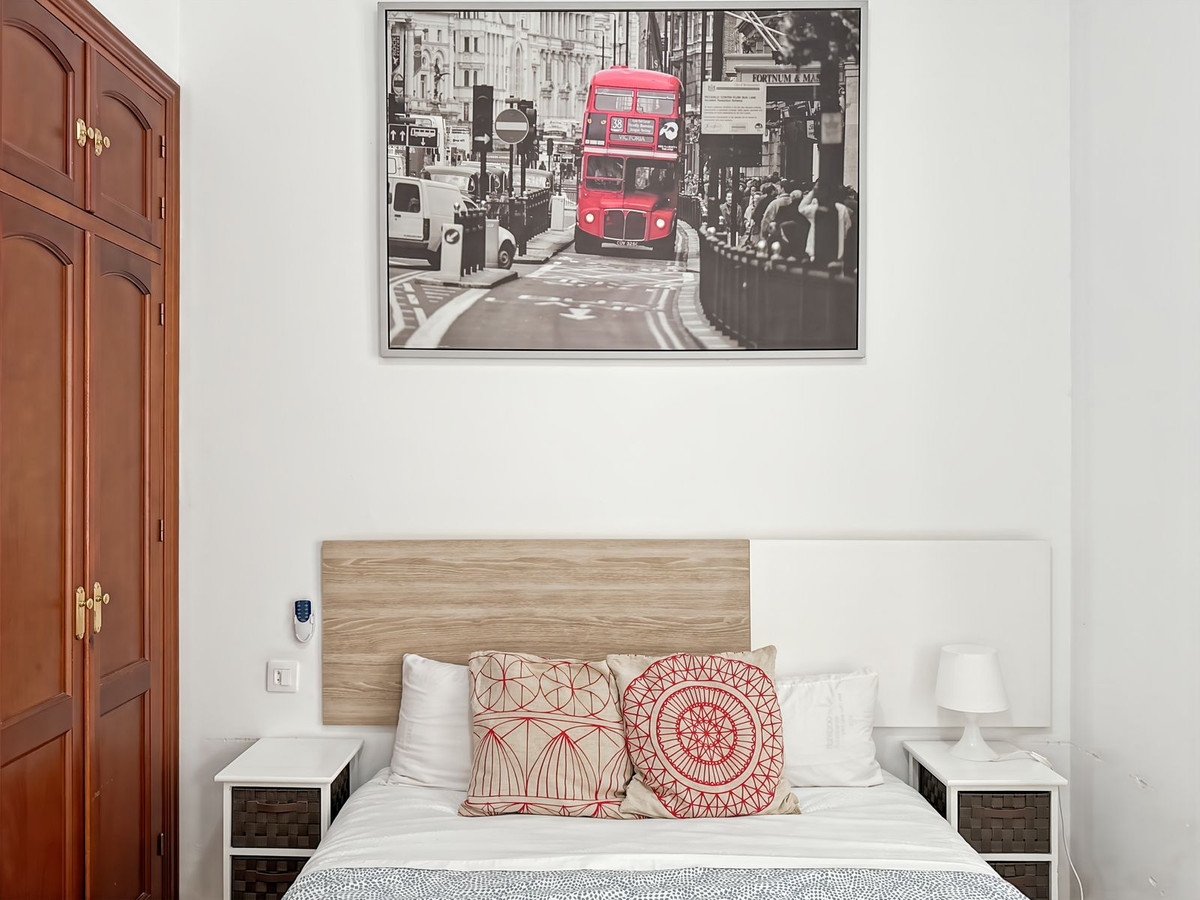 4 Bed Apartment for sale in Centro Histórico Málaga Ciudad, Málaga, Spain