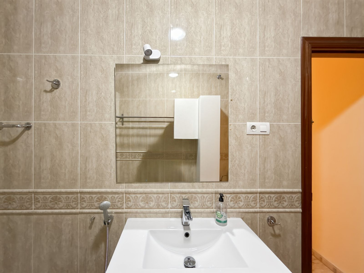 4 Bed Apartment for sale in Centro Histórico Málaga Ciudad, Málaga, Spain