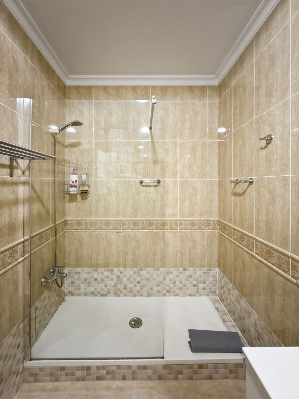 4 Bed Apartment for sale in Centro Histórico Málaga Ciudad, Málaga, Spain