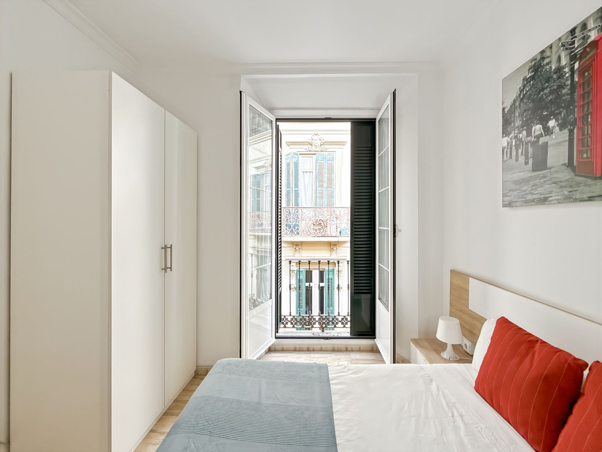 4 Bed Apartment for sale in Centro Histórico Málaga Ciudad, Málaga, Spain