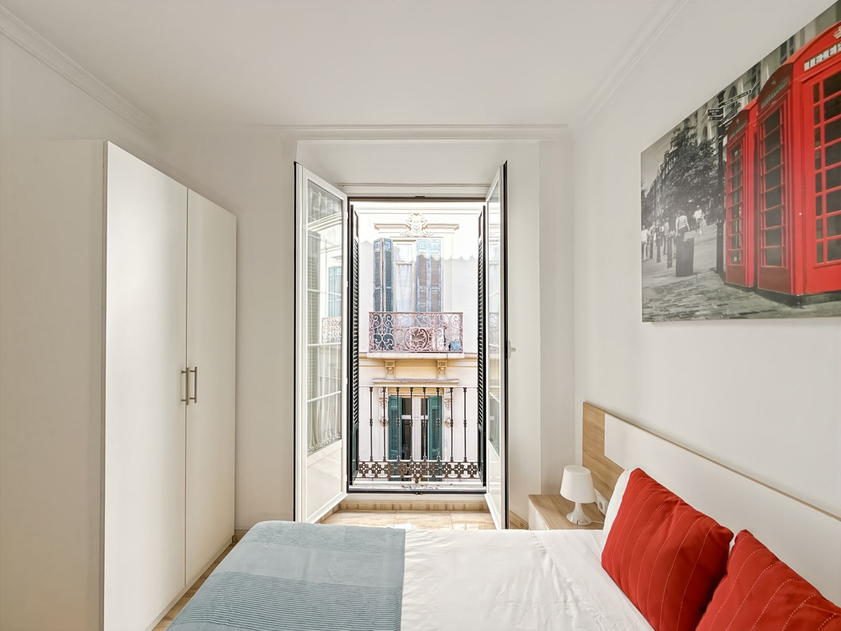 4 Bed Apartment for sale in Centro Histórico Málaga Ciudad, Málaga, Spain