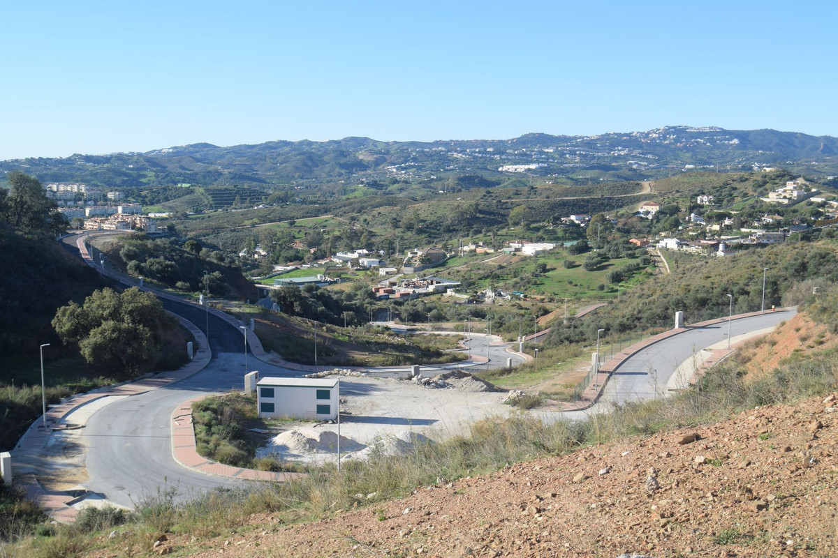 Se vende Terreno Urbano  en Costa Del Sol, Málaga, España