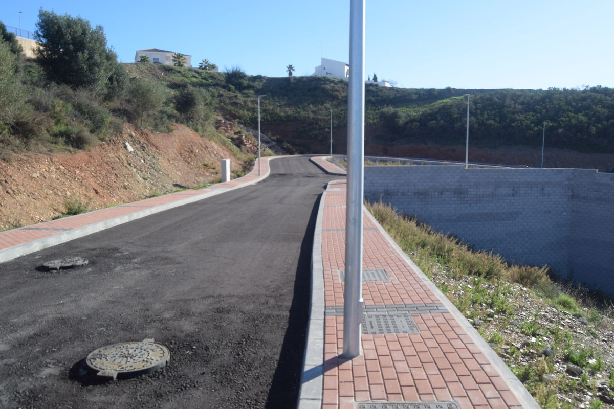 Se vende Terreno Urbano  en Costa Del Sol, Málaga, España