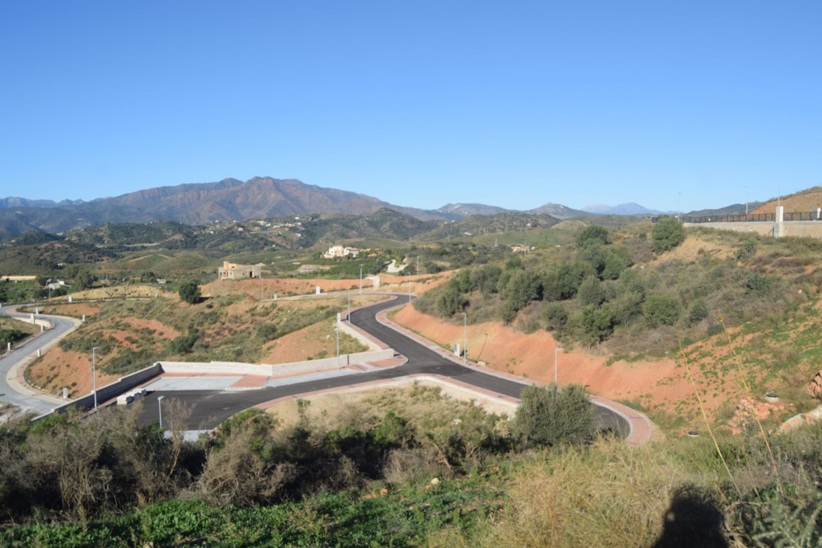 Se vende Terreno Urbano  en Costa Del Sol, Málaga, España
