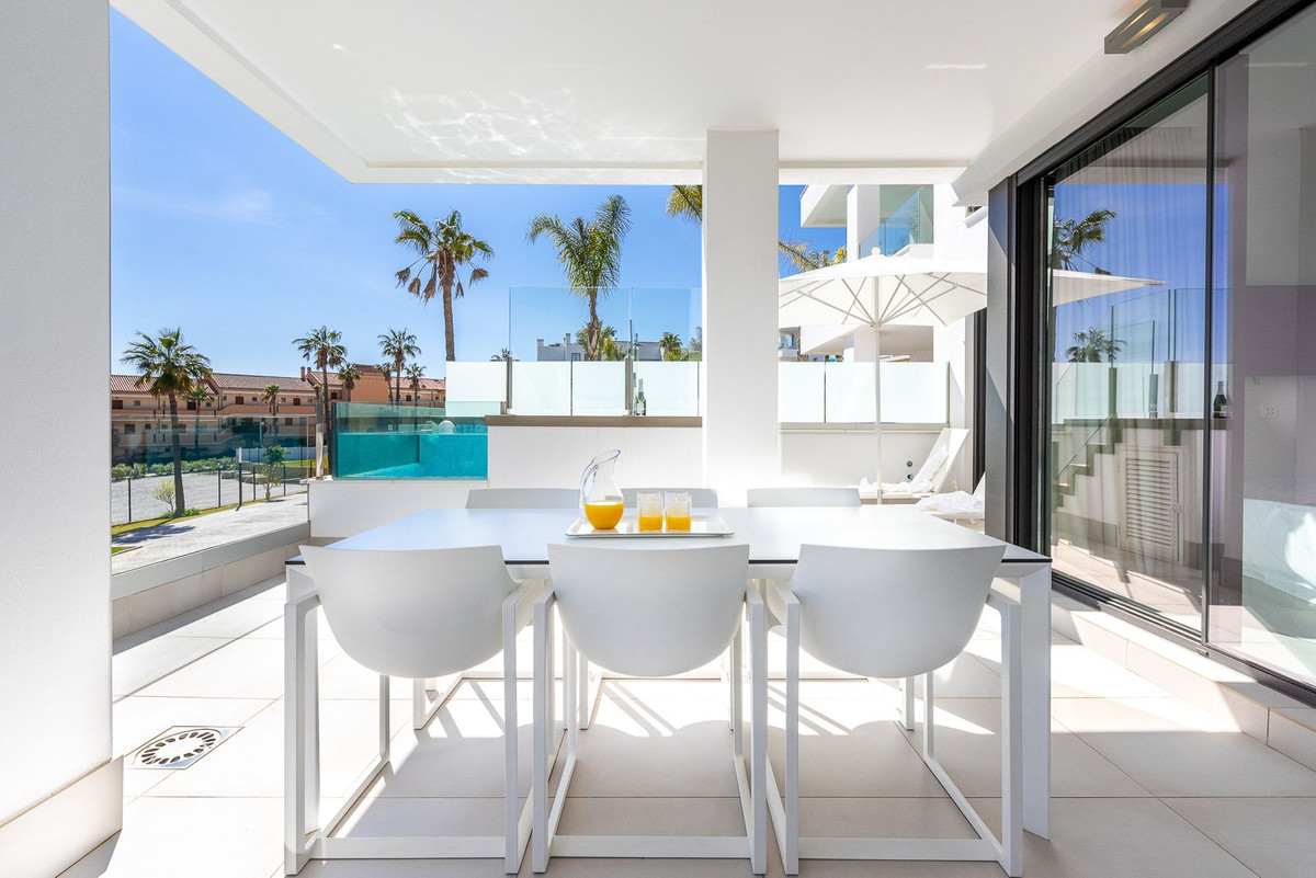 2 Bed Apartment for sale in Mijas Costa Del Sol, Málaga, Spain