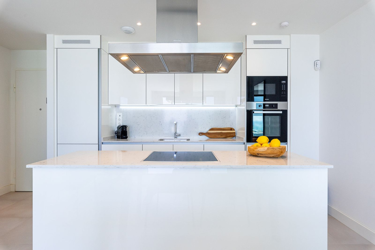 2 Bed Apartment for sale in Mijas Costa Del Sol, Málaga, Spain