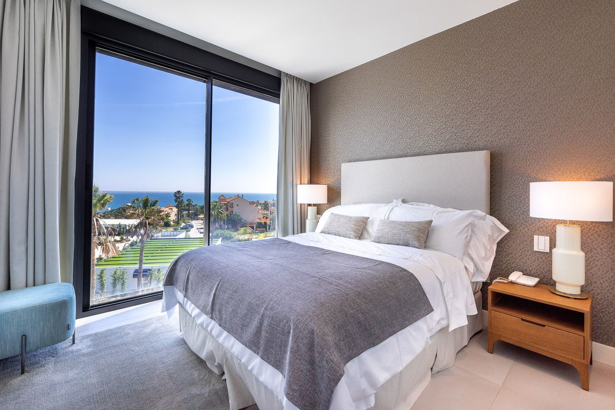 2 Bed Apartment for sale in Mijas Costa Del Sol, Málaga, Spain