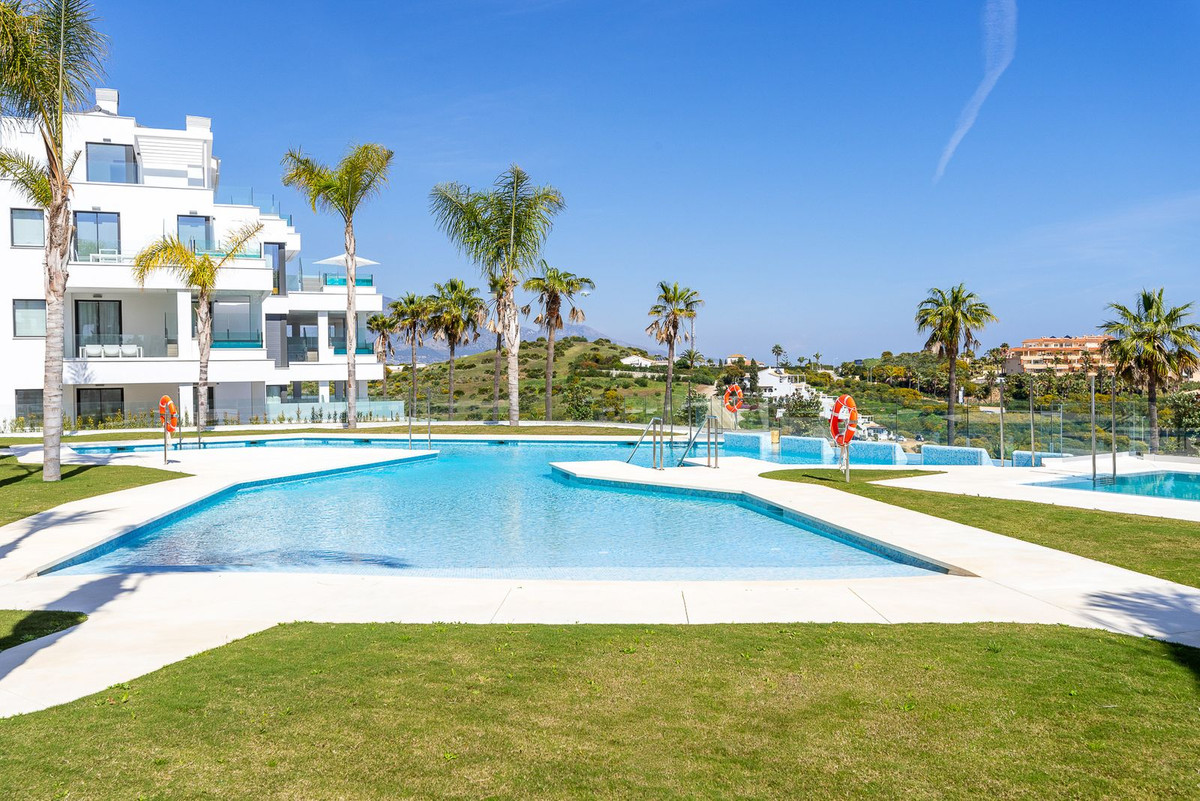 2 Bed Apartment for sale in Mijas Costa Del Sol, Málaga, Spain