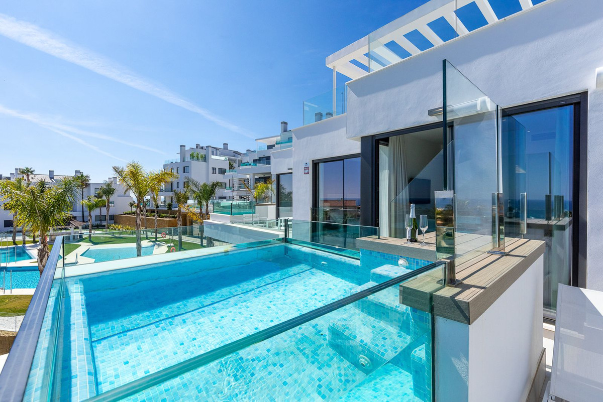 2 Bed Apartment for sale in Mijas Costa Del Sol, Málaga, Spain