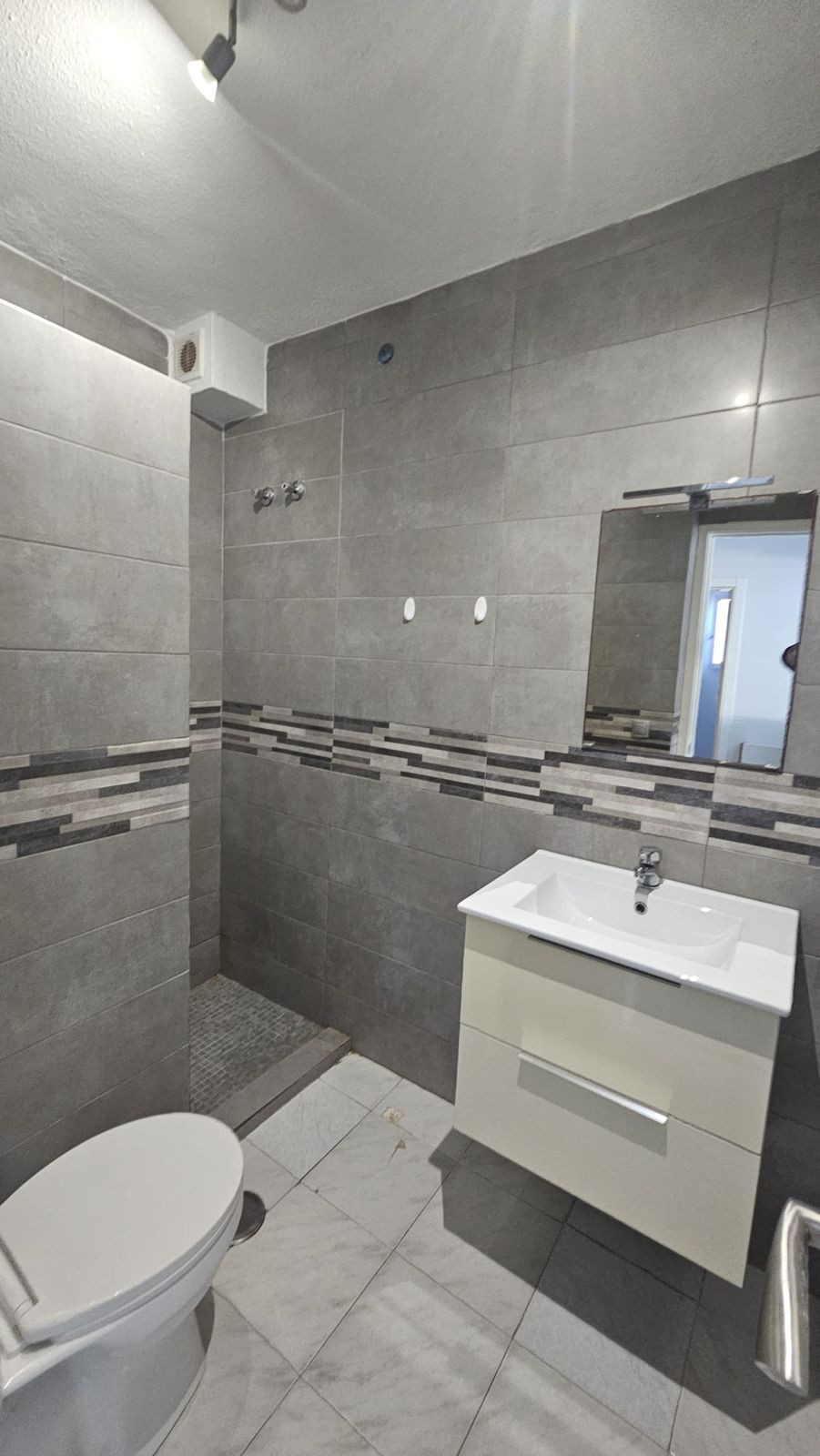 2 Bed Townhouse for sale in Torrevieja Costa Blanca, Alicante, Spain