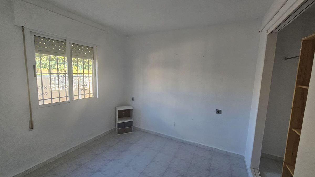 2 Bed Townhouse for sale in Torrevieja Costa Blanca, Alicante, Spain