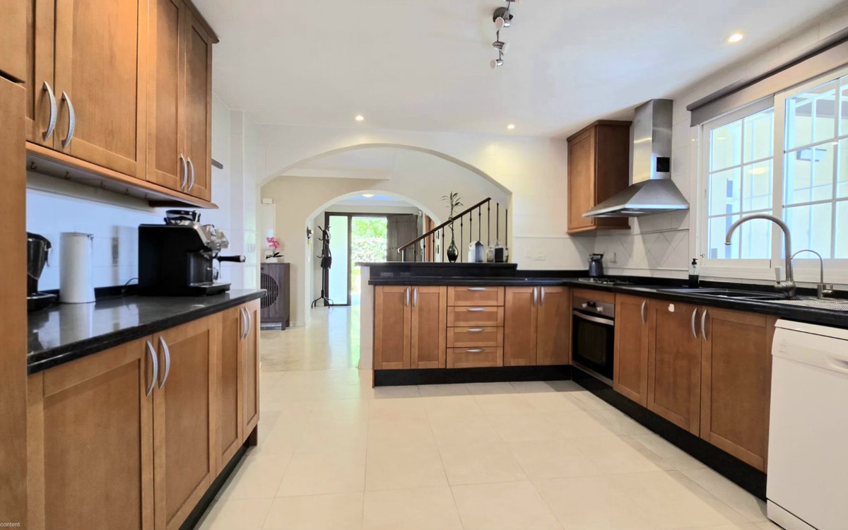 5 Bed Townhouse for sale in La Cala Hills Costa Del Sol, Málaga, Spain