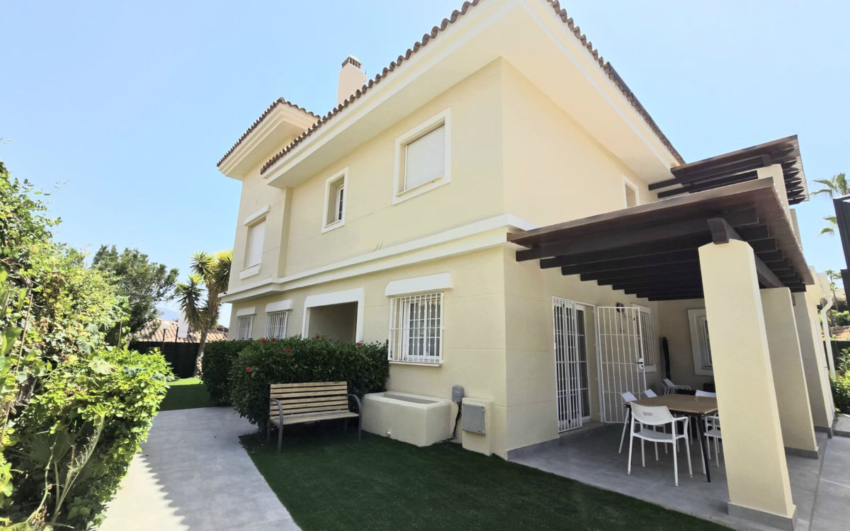 5 Bed Townhouse for sale in La Cala Hills Costa Del Sol, Málaga, Spain