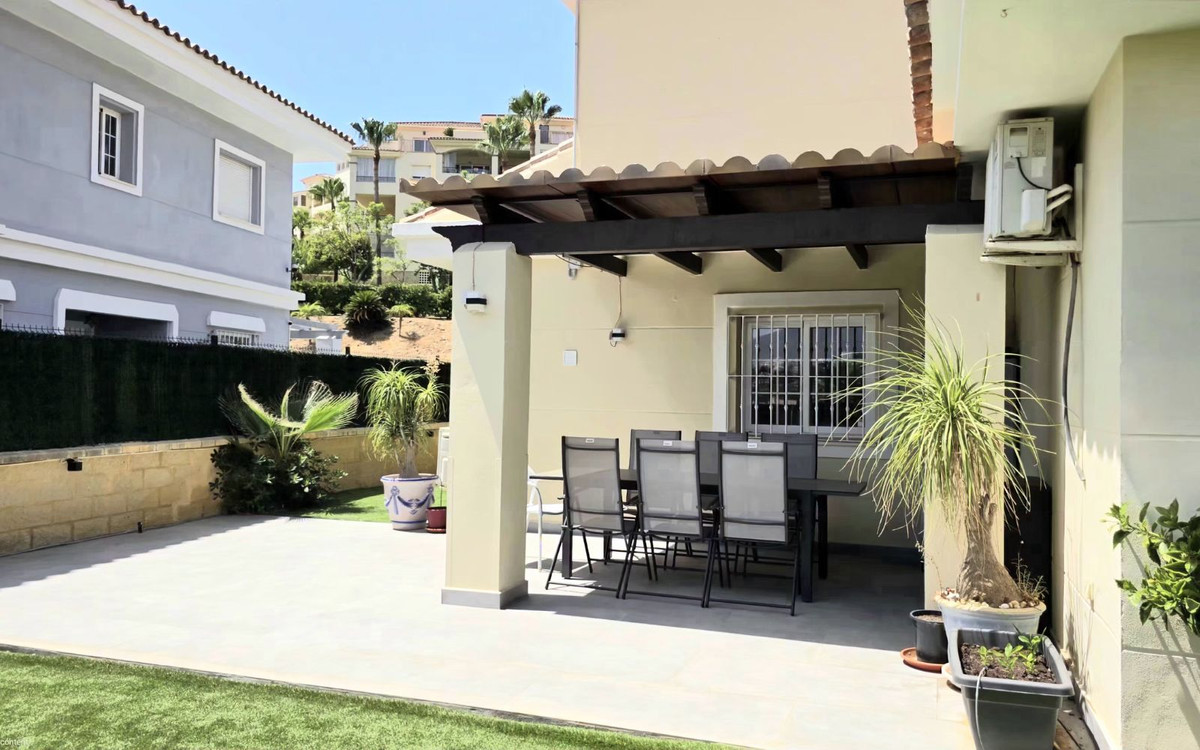 5 Bed Townhouse for sale in La Cala Hills Costa Del Sol, Málaga, Spain
