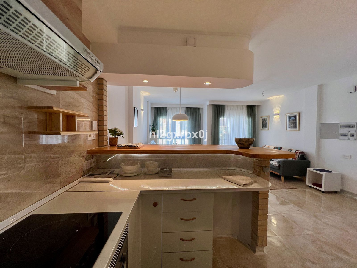 15 Bed Commercial unit for sale in Las Lagunas Costa Del Sol, Málaga, Spain