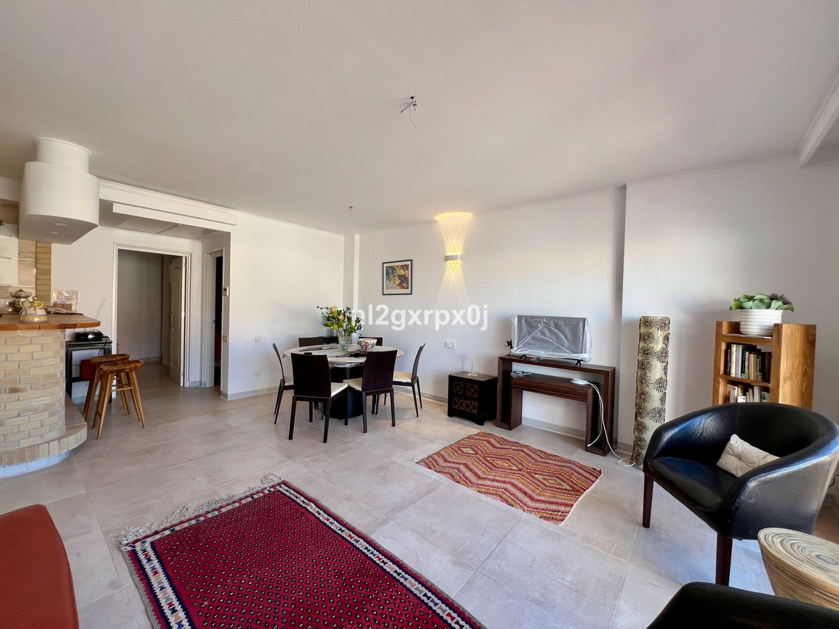15 Bed Commercial unit for sale in Las Lagunas Costa Del Sol, Málaga, Spain