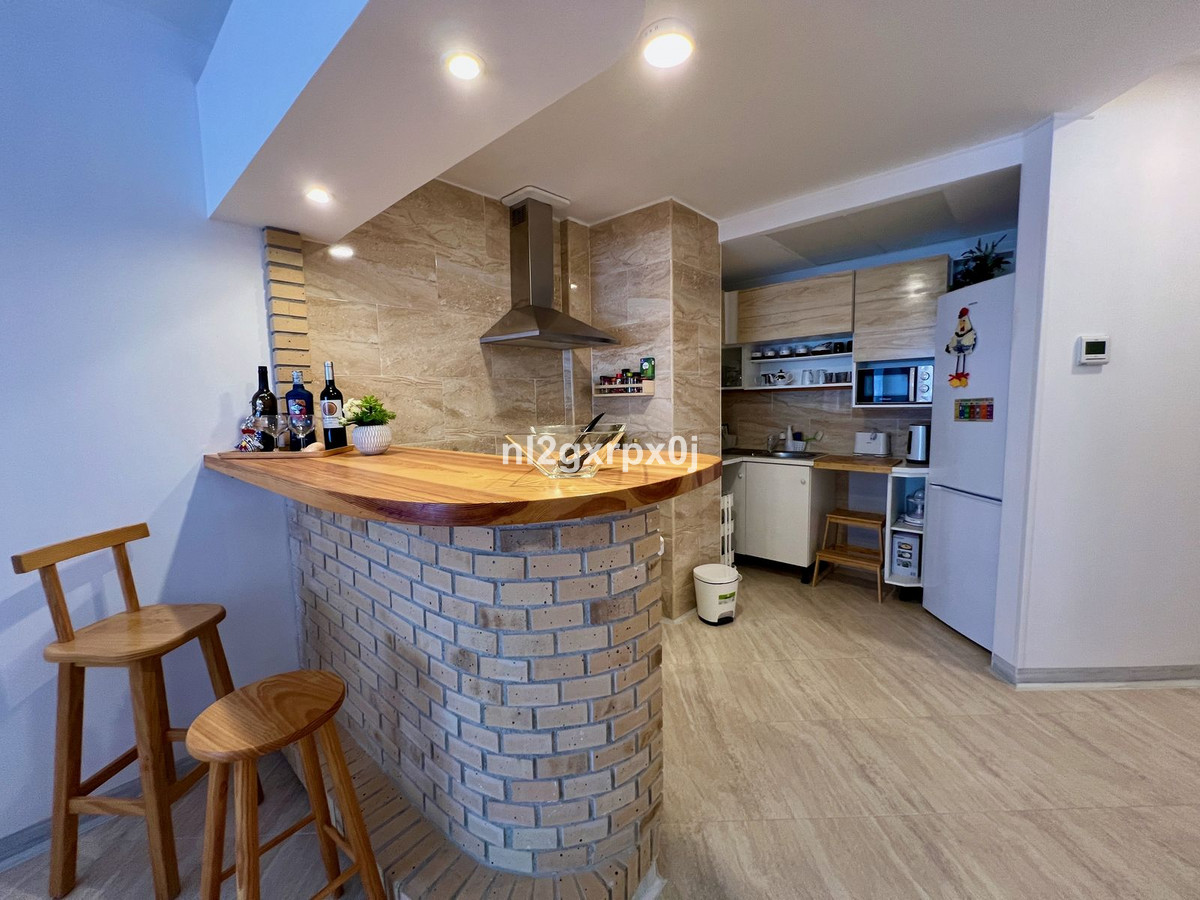 15 Bed Commercial unit for sale in Las Lagunas Costa Del Sol, Málaga, Spain