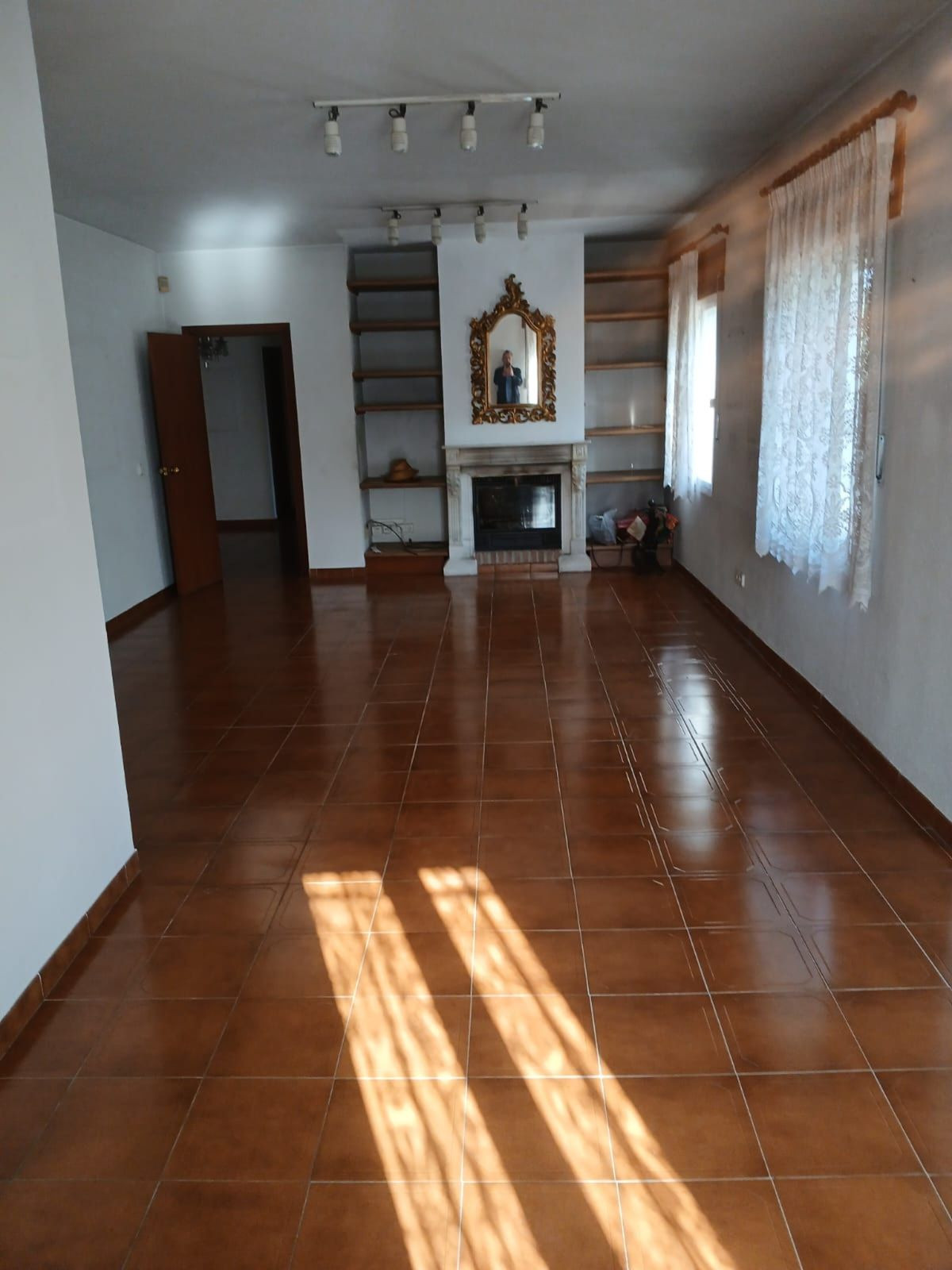 4 Bed Townhouse for sale in Pueblo Nuevo De Guadiaro Costa Del Sol, Cádiz, Spain