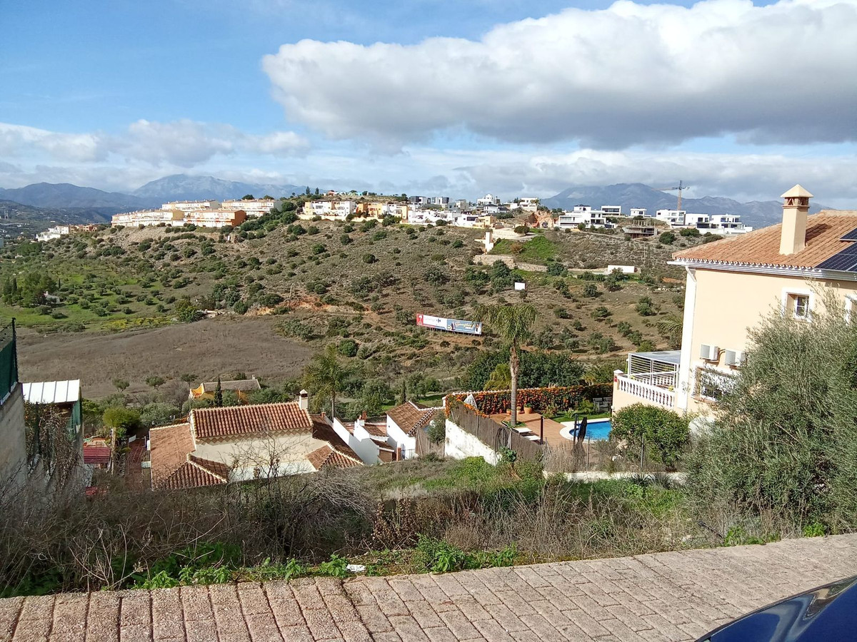 Se vende Terreno Urbano  en Costa Del Sol, Málaga, España
