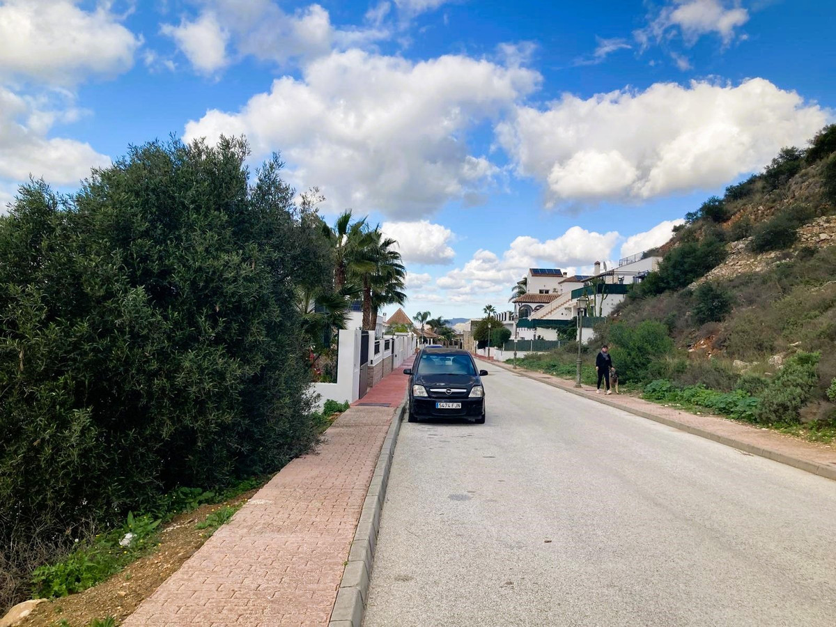 Se vende Terreno Urbano  en Costa Del Sol, Málaga, España