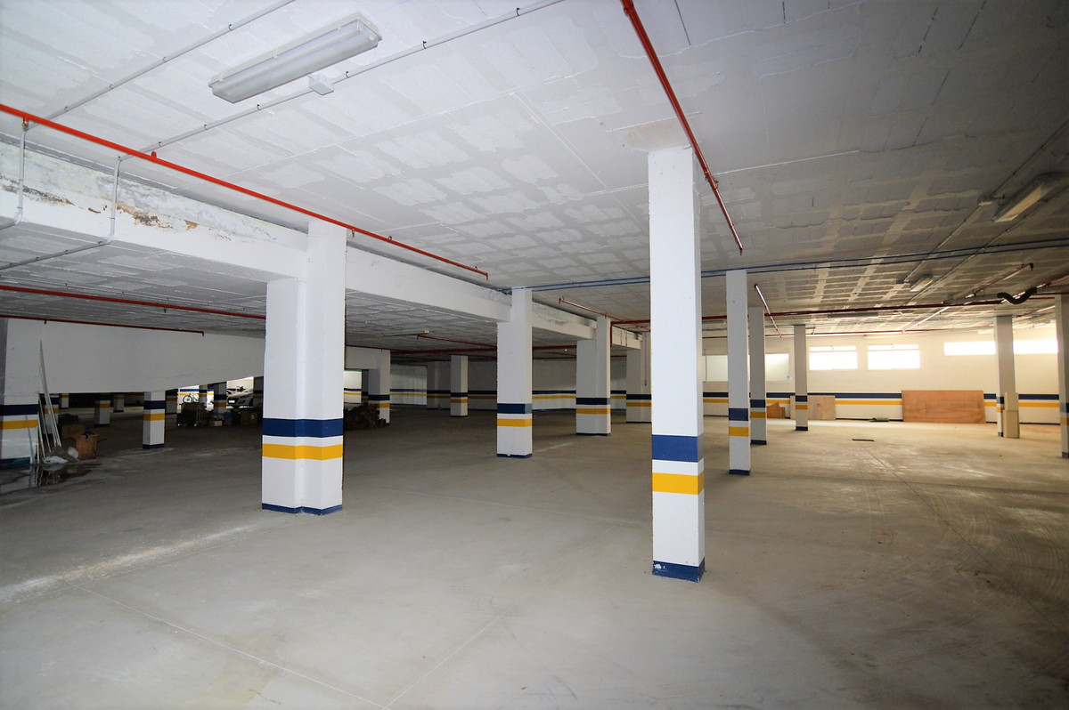 Commercial unit for sale in San Pedro De Alcántara Costa Del Sol, Málaga, Spain