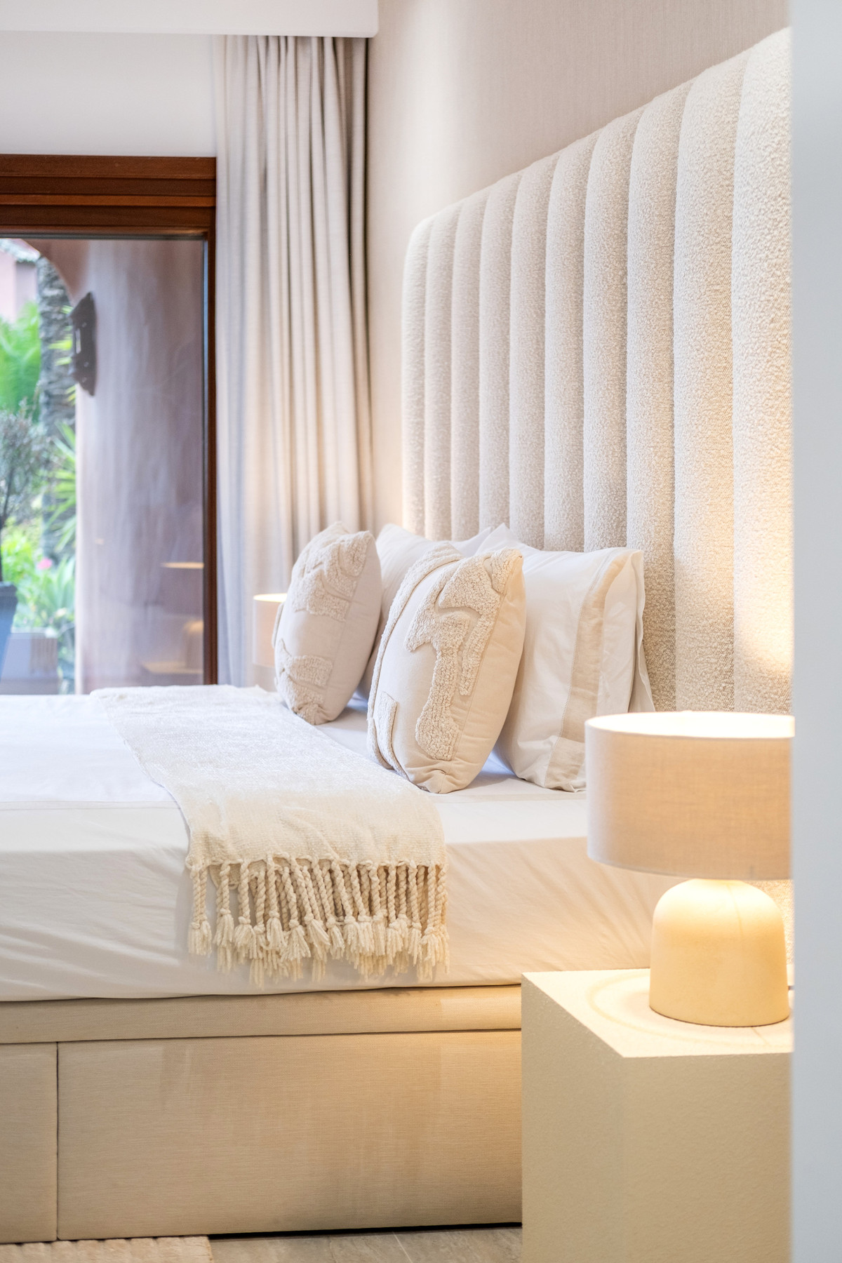 3 Bed Apartment for sale in Estepona Costa Del Sol, Málaga, Spain