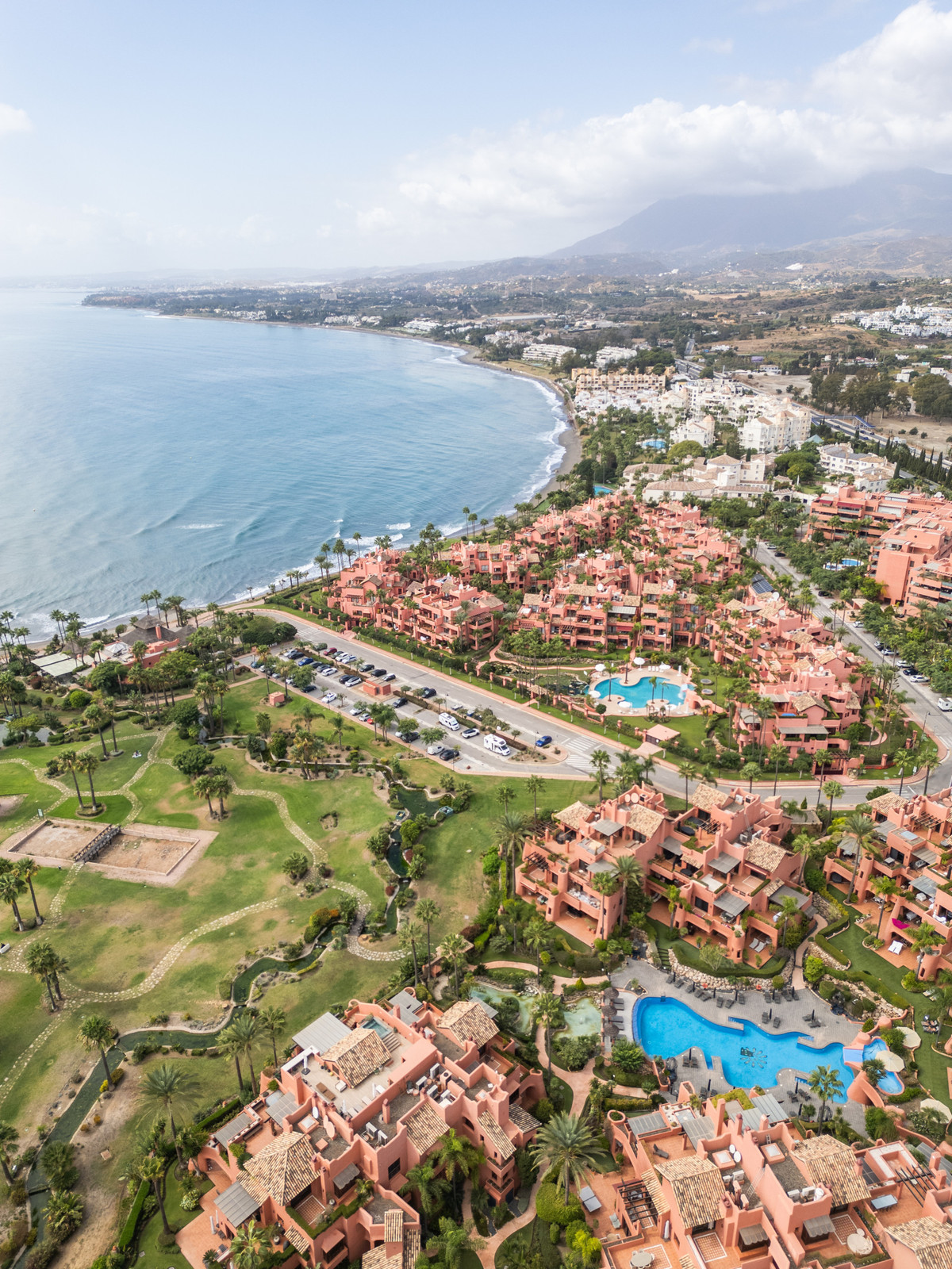 3 Bed Apartment for sale in Estepona Costa Del Sol, Málaga, Spain
