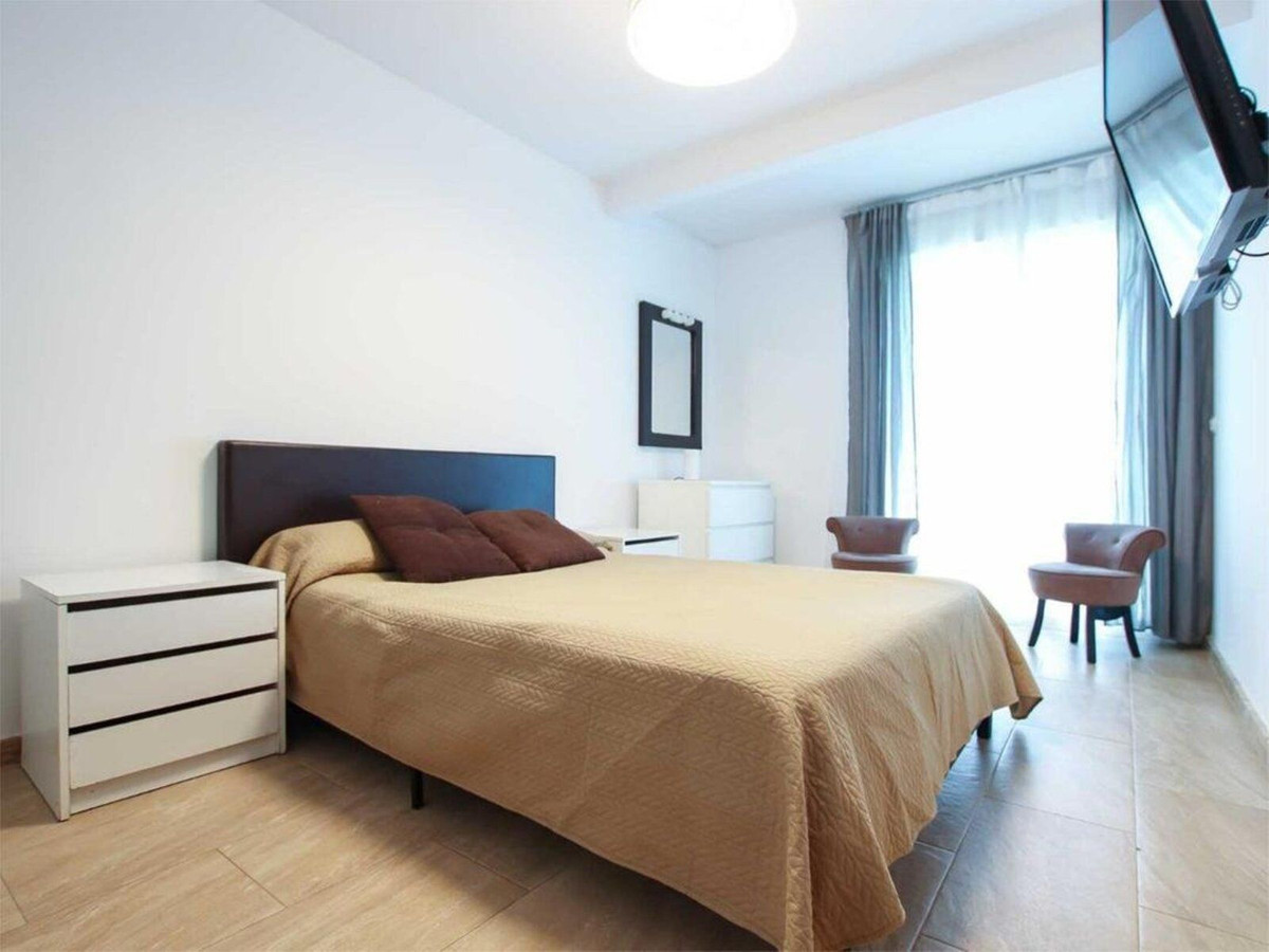 Se vende Villa - Chalet de 4 dormitorios en Costa Del Sol, Málaga, España
