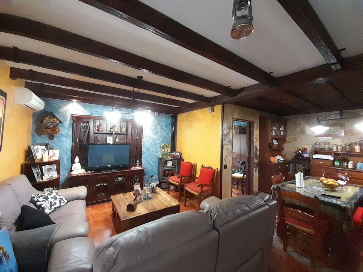 3 Bed Townhouse for sale in Las Lagunas Costa Del Sol, Málaga, Spain