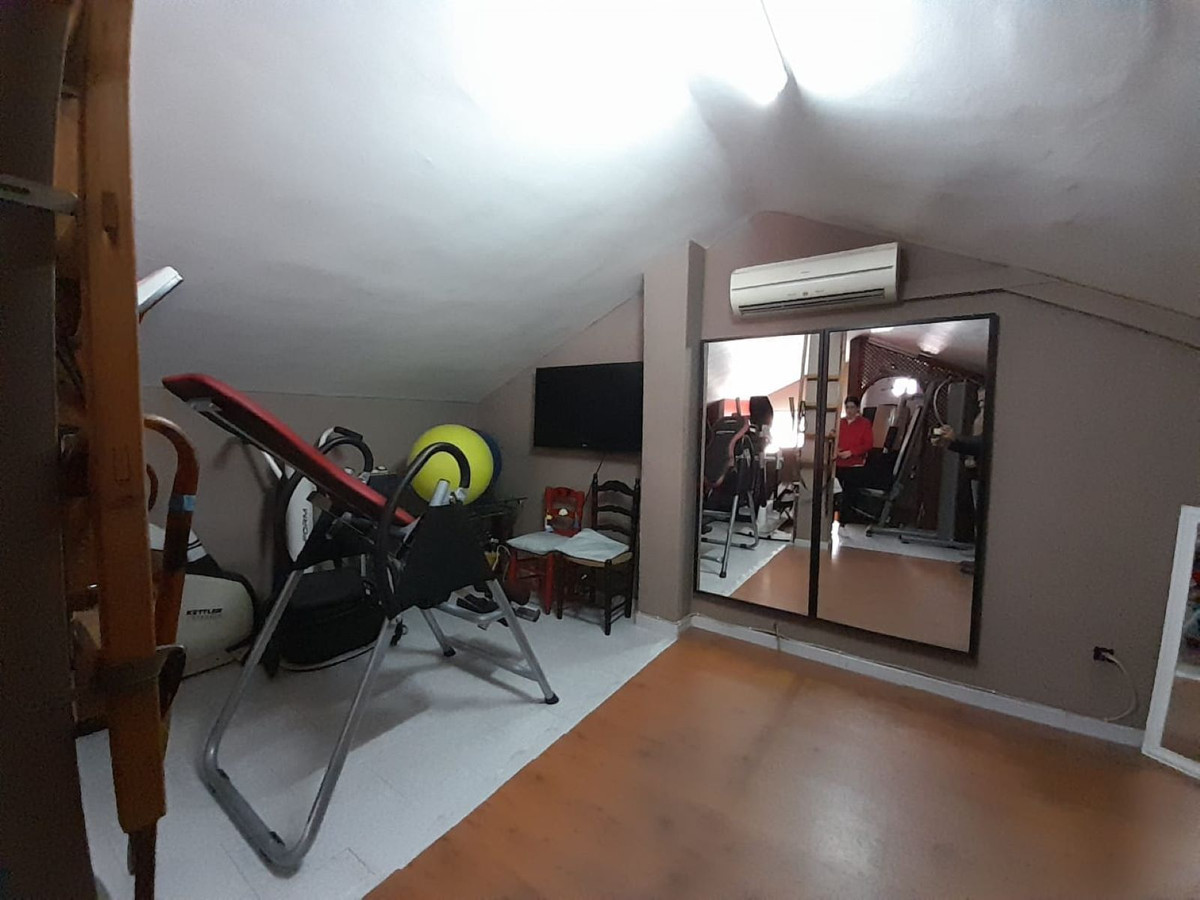 3 Bed Townhouse for sale in Las Lagunas Costa Del Sol, Málaga, Spain