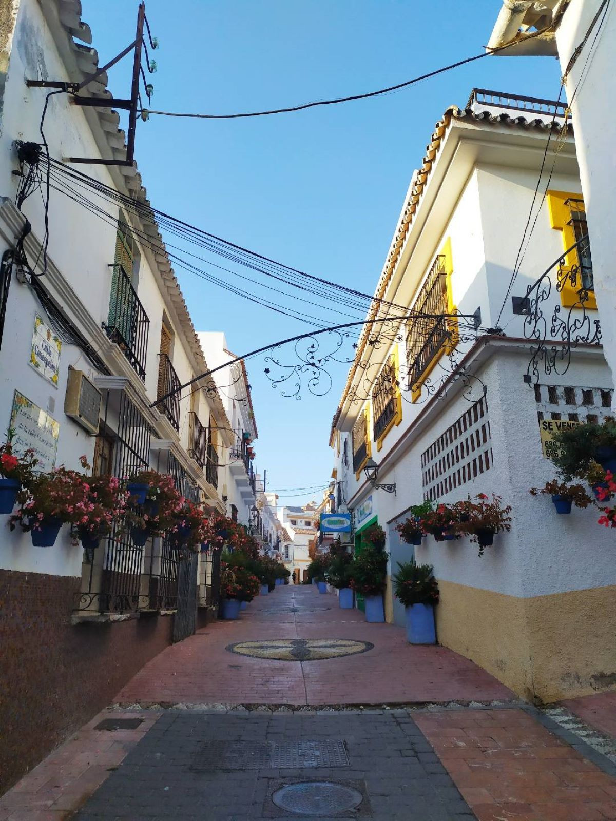 2 Bed Townhouse for sale in Estepona Costa Del Sol, Málaga, Spain