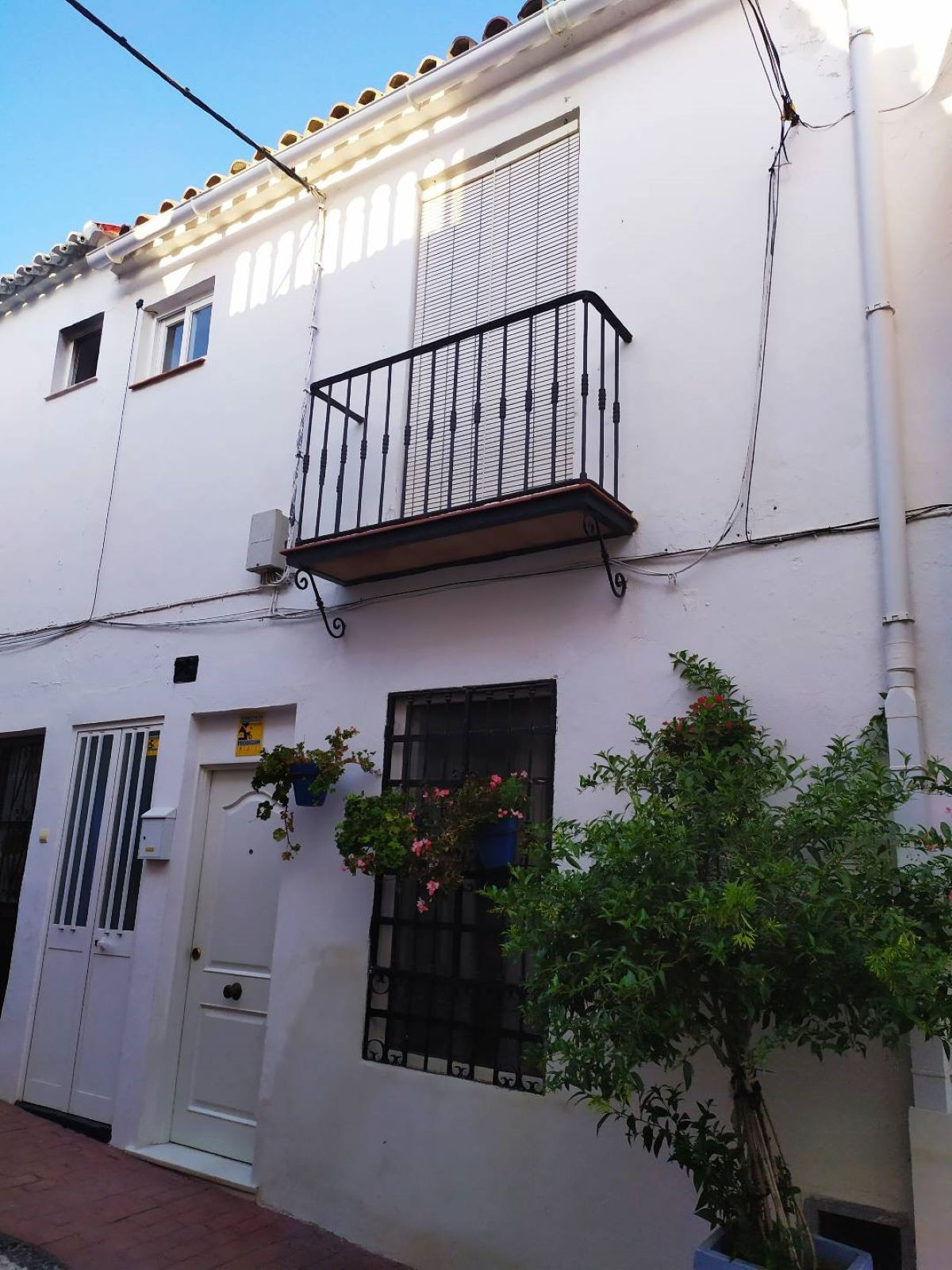 2 Bed Townhouse for sale in Estepona Costa Del Sol, Málaga, Spain