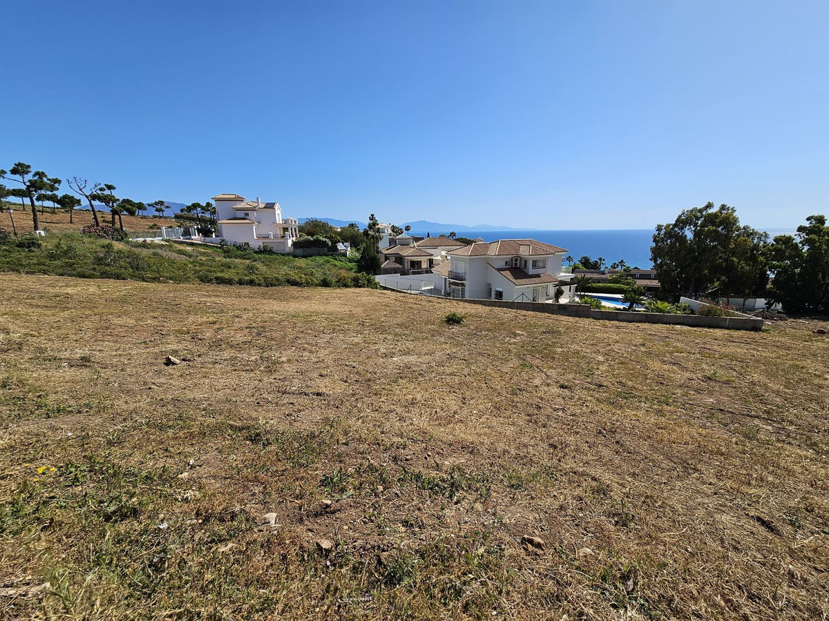 Se vende Terreno Urbano  en Costa Del Sol, Málaga, España