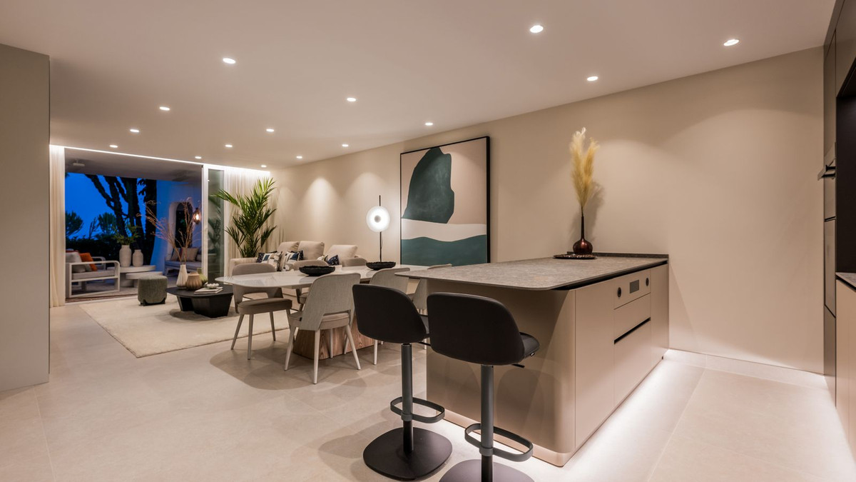 3 Bed Apartment for sale in Estepona Costa Del Sol, Málaga, Spain