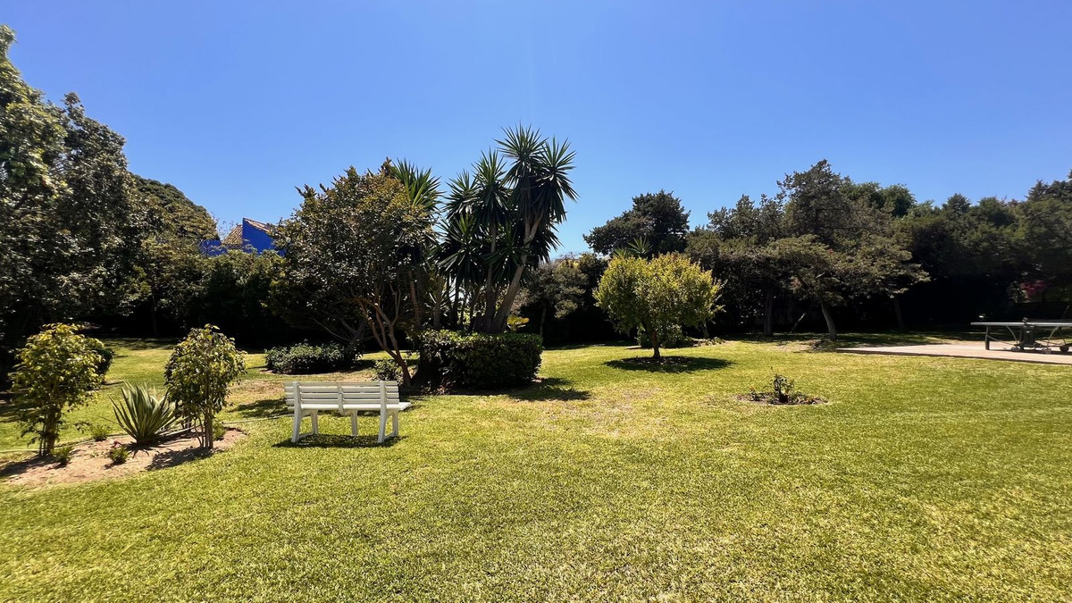 2 Bed Apartment for sale in Marbesa Costa Del Sol, Málaga, Spain
